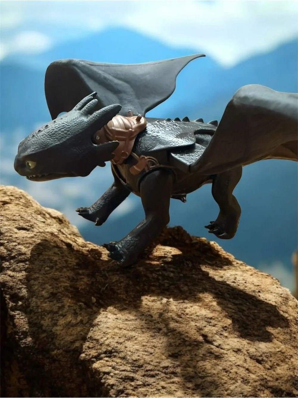 Dreamworks Dragons, How to Train Your Dragon,Toothless Action Figure